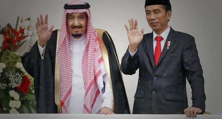 Dilepas Sejumlah Menteri, Raja Salman Terbang dari Bali ke Jepang