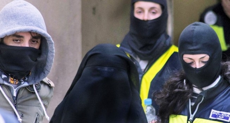 Singapura Pertama Kali Menahan Wanita Pendukung ISIS