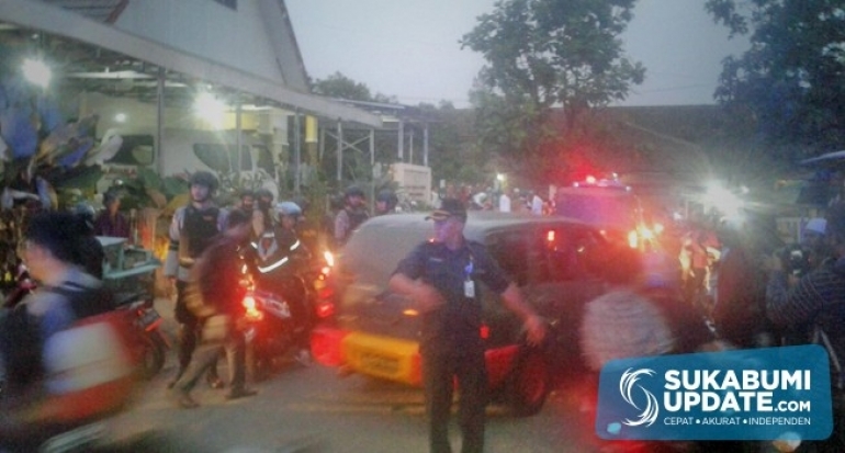 Ratusan Warga Antar Korban Penganiayaan ke Pemakaman di Nangeleng Kota Sukabumi