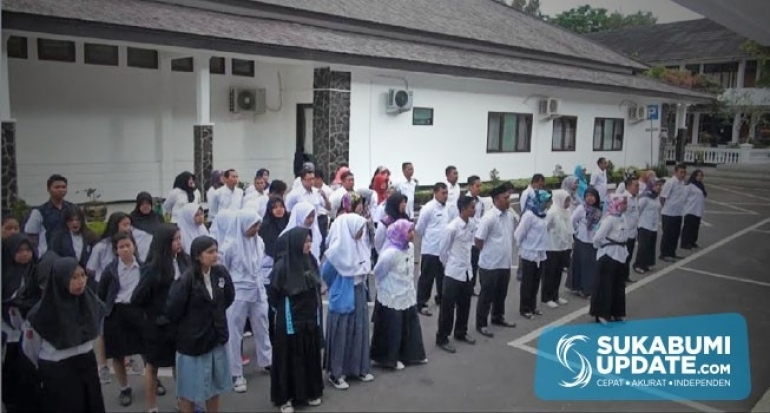 Usai Libur, PNS Ikut Apel di Balai Kota Sukabumi Kalah dengan Siswa Magang