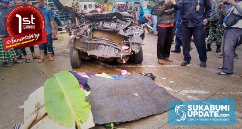 Hino Pengangkut Pasir Hantam Lima Mobil, 3 orang Meninggal 3 orang Luka