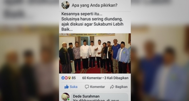Posting Foto Bareng Bupati Sukabumi, Aktivis Ini Banjir Komentar di Facebook