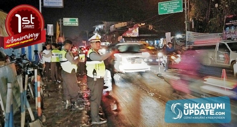 Jalur Puncak Ditutup, Satlantas Polres Sukabumi Arahkan Pengendara Gunakan Jalur Alternatif