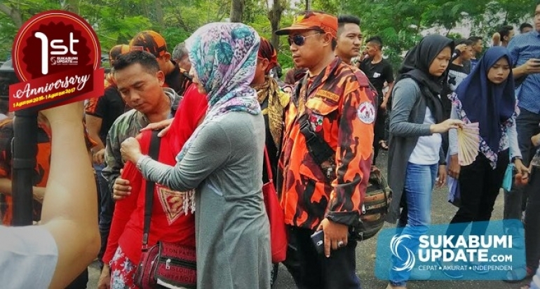 Keluarga Rengga Warga Kampung Inggris Kabupaten Sukabumi: Logika Saja, Orang Dibakar Pakai Bensin Di