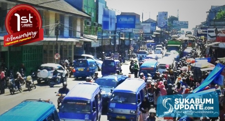 Info Lalin Senin 19/6 Pukul 11.55 WIB. Arus Lalin Cicurug Kabupaten Sukabumi Padat Merayap