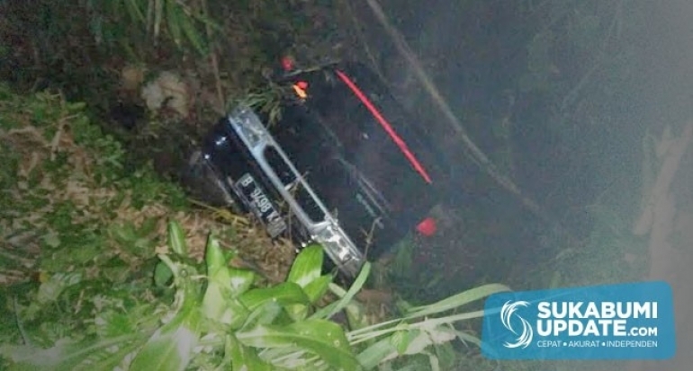 Saat Maghrib Mobil Masuk Jurang Tanjakan Gobang Parungkuda Kabupaten Sukabumi