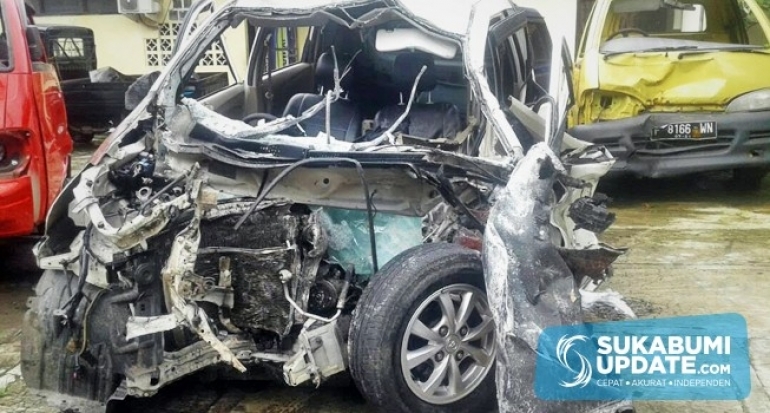 Tabrakan Mini Bus vs Truk Semen di Cisaat Kabupaten Sukabumi, Polisi: Supir Truk Tidak Bersalah