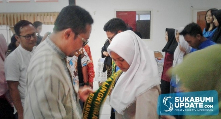 Tingkat Kesadaran Peduli Lingkungan Hidup Minim, Wakil Wali Kota Sukabumi Sematkan Duta Lingkungan
