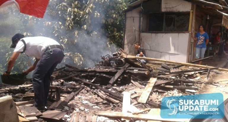 Tambal Ban, di Ubrug Kabupaten Sukabumi, Ludes Terbakar