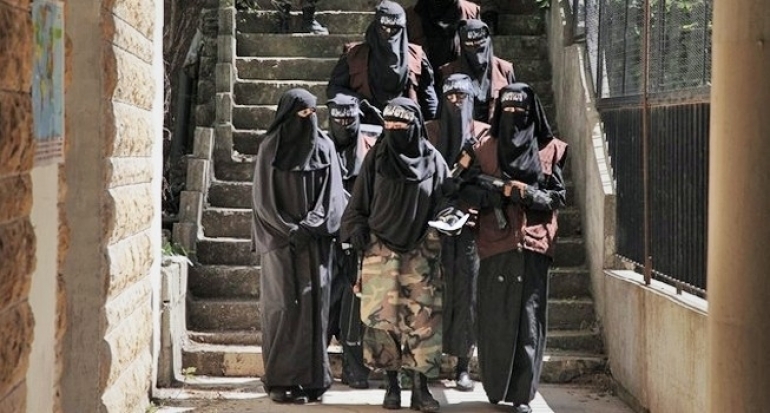 Polisi Awasi 600 WNI Diduga Berafiliasi ke ISIS, Siapa Mereka?