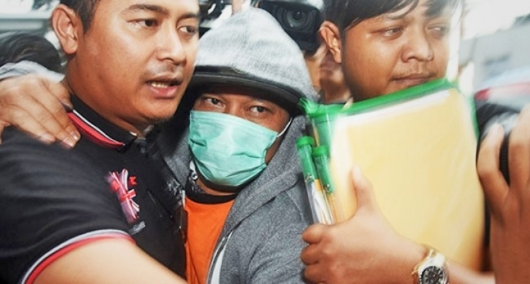 Rehabilitasi Dikabulkan BNN, Rapper Iwa K. Dibawa Ke RSKO Cibubur