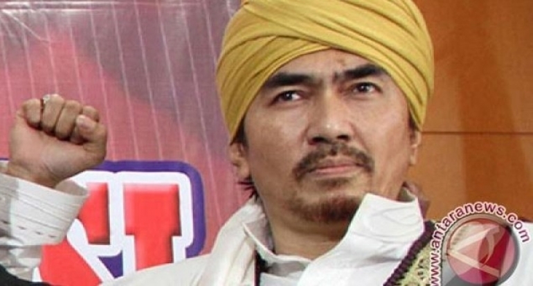 Gatot Pimpin Shalat Ied di Rutan Polda