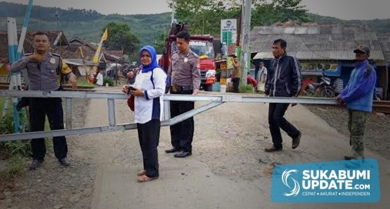 Ada Palang Pintu di Perlintasan KA Karang Tengah Kabupaten Sukabumi