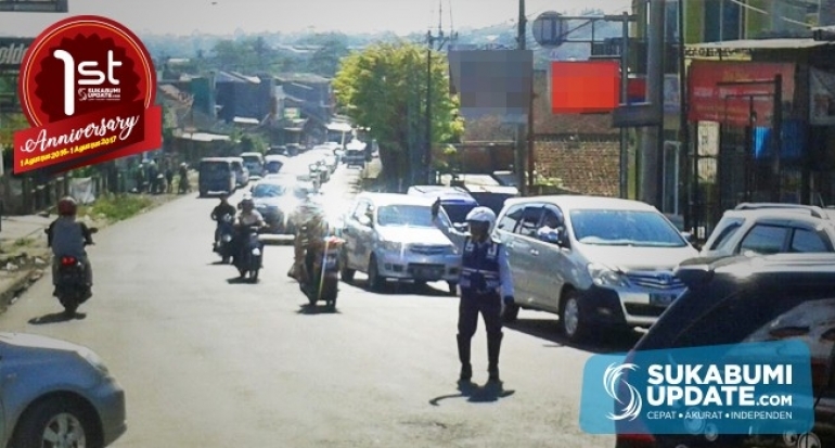 H+4 Petugas Dinas Perhubungan Kabupaten Sukabumi Sigap Atur Lalin