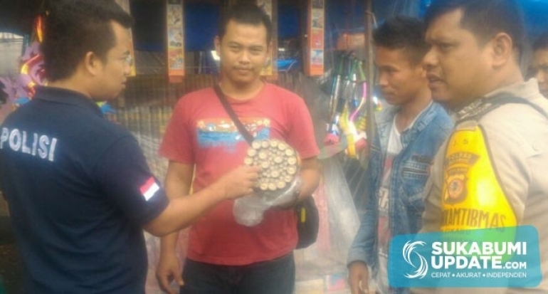 Polisi Sita Ratusan Petasan di Palabuhanratu Kabupaten Sukabumi