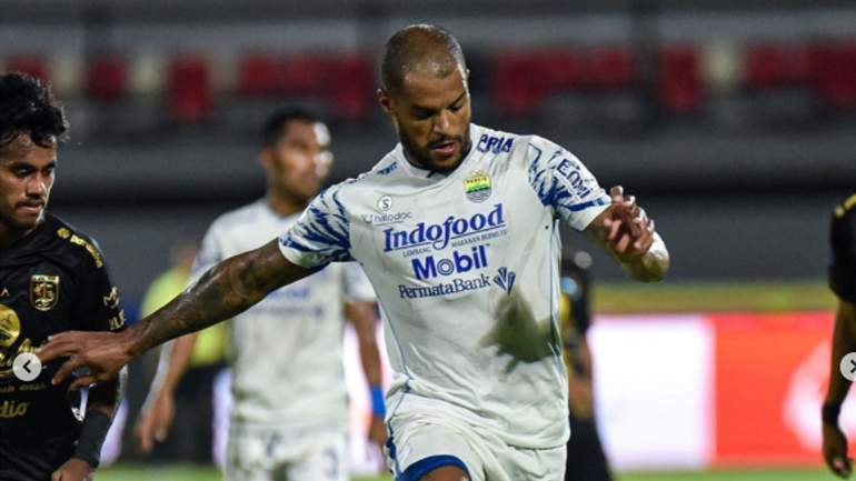 Persib vs Persebaya Berakhir 1-1, Ini Posisi Klasemen Sementara Maung Bandung